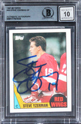 Red Wings Steve Yzerman Signed 1987 Topps #56 Card Auto 10! BAS Slabbed