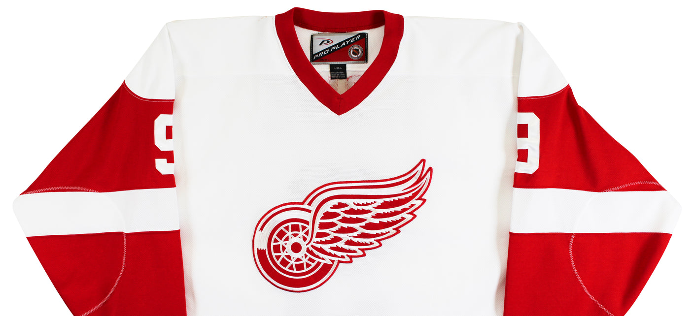 Red Wings Gordie Howe "2x Insc" Signed White Pro Player Jersey PSA/DNA #S32467