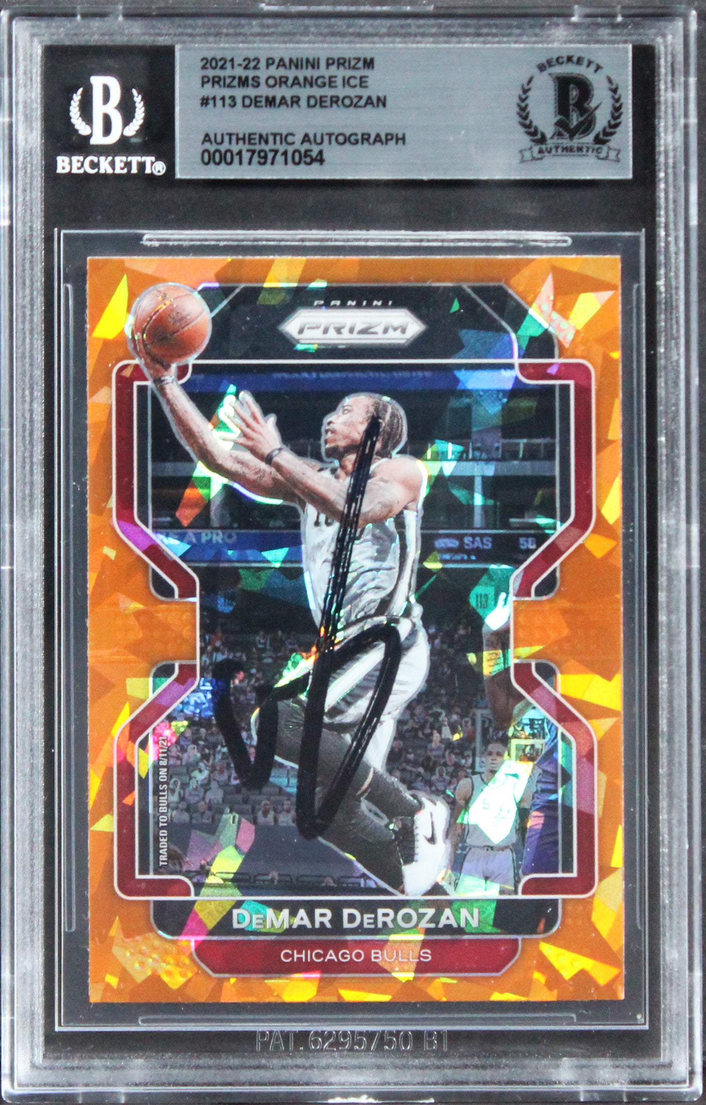 Bulls DeMar DeRozan Signed 2021 Panini Prizm Orange Ice #113 Card BAS Slabbed