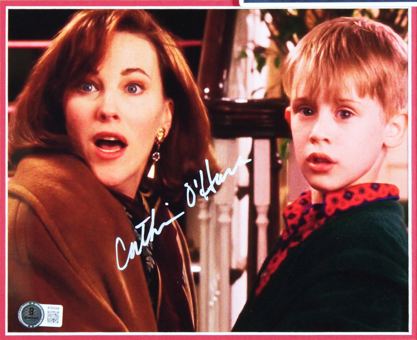 MaCaulay Culkin & Catherine O'Hara Home Alone Authentic Signed Framed Photo BAS