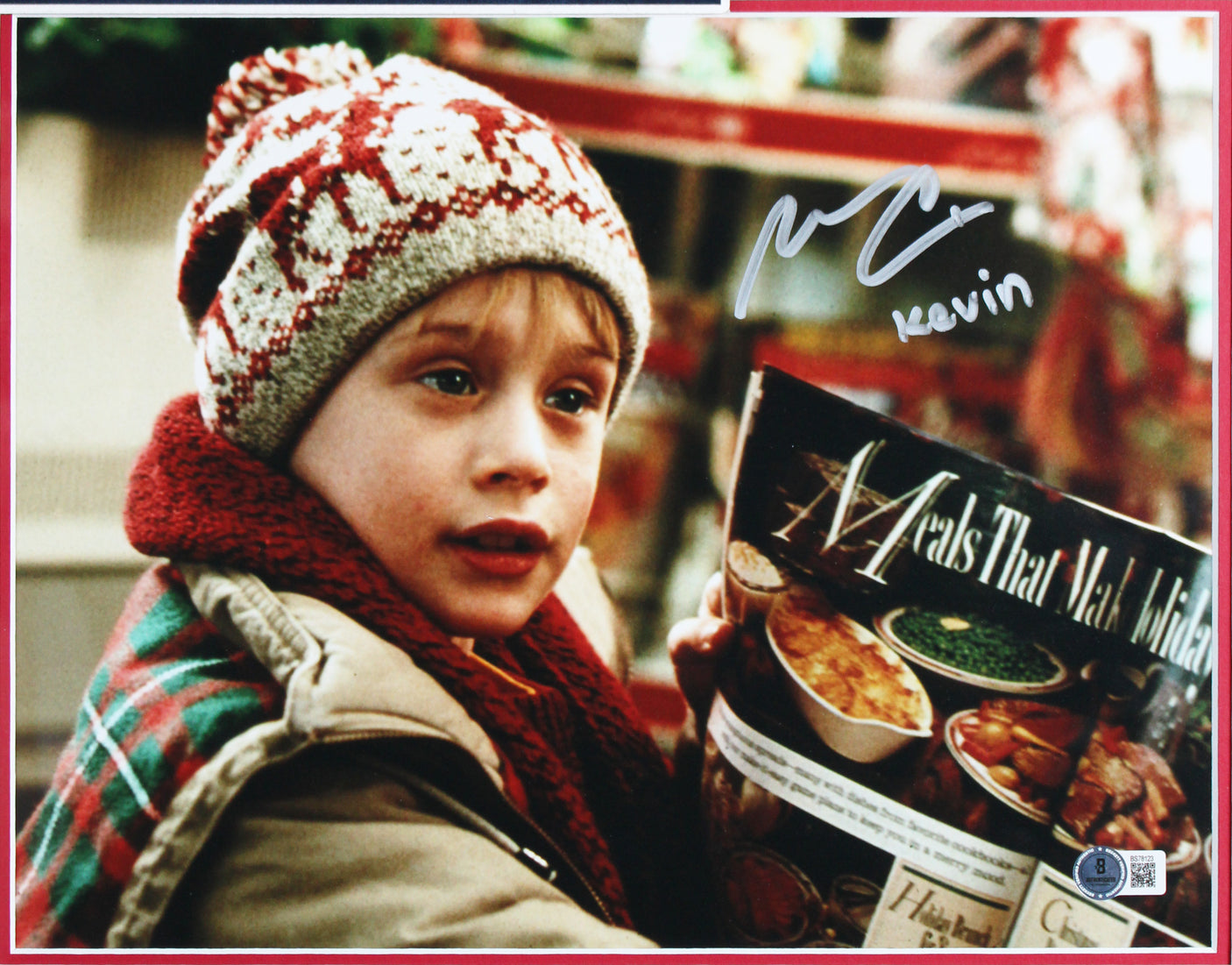 MaCaulay Culkin & Catherine O'Hara Home Alone Authentic Signed Framed Photo BAS