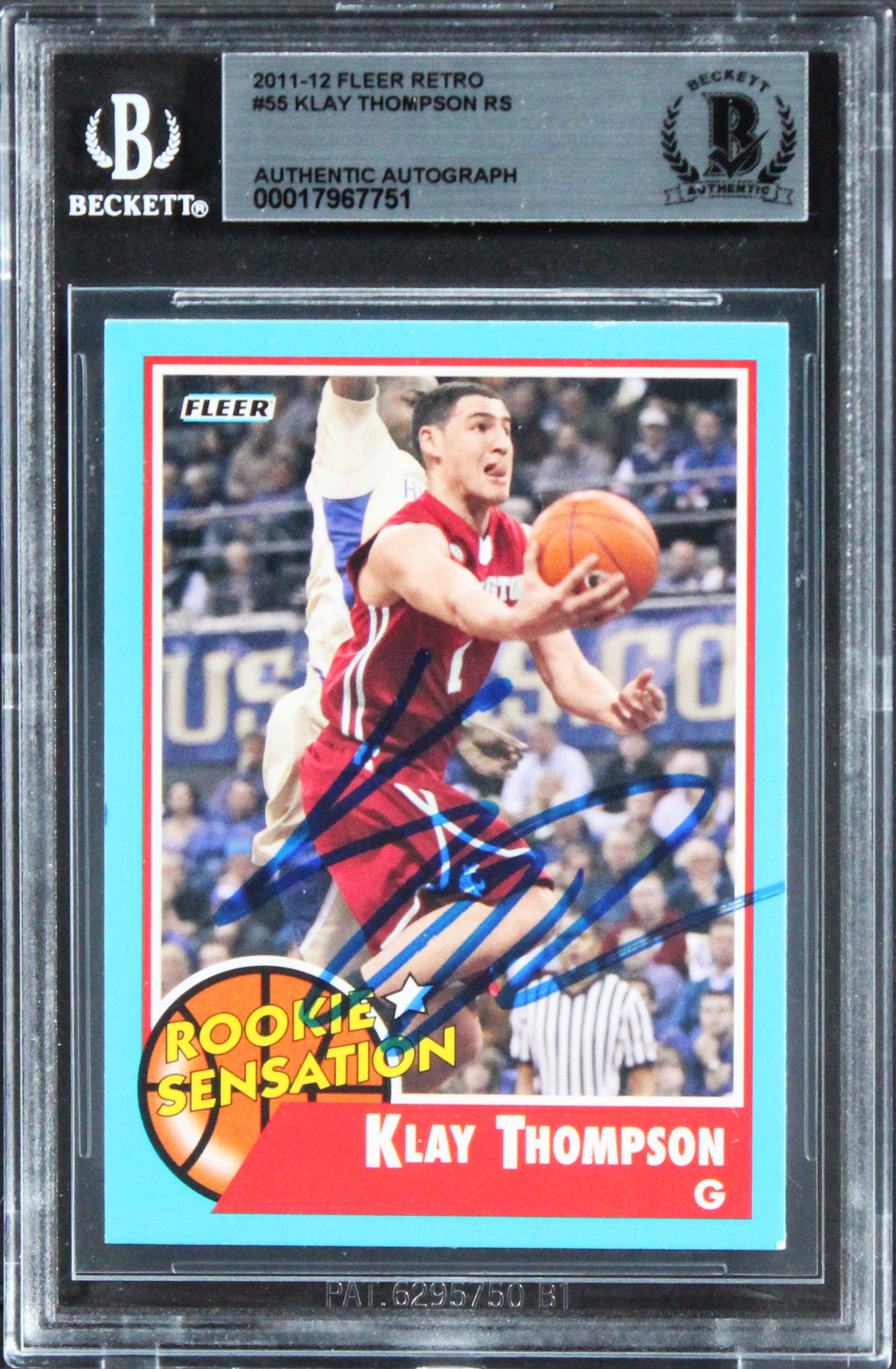 Warriors Klay Thompson Signed 2011 Fleer Retro #55 Rookie Card BAS Slabbed 2