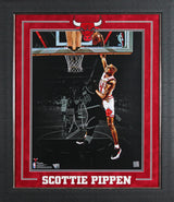 Bulls Scottie Pippen Signed 16x20 Framed Vertical Spotlight Photo Fanatics