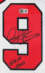 Bulls Dennis Rodman "HOF 2011" Signed Cream M&N HWC Swingman Jersey BAS Witness