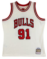 Bulls Dennis Rodman "HOF 2011" Signed Cream M&N HWC Swingman Jersey BAS Witness