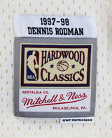 Bulls Dennis Rodman "HOF 2011" Signed Cream M&N HWC Swingman Jersey BAS Witness