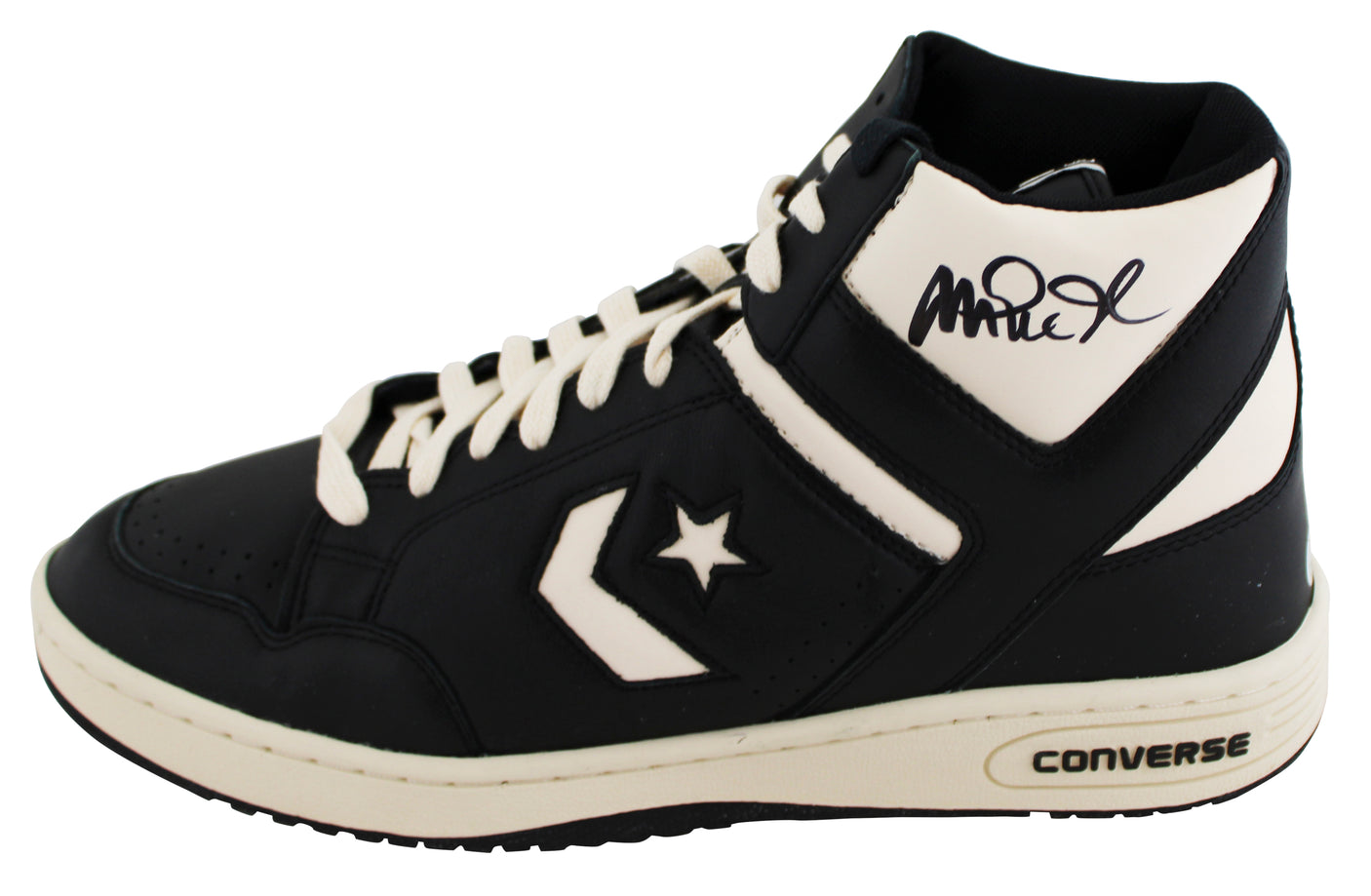 Lakers Magic Johnson Signed Left B&W Converse Weapon Shoe W/ Case BAS Witness 3