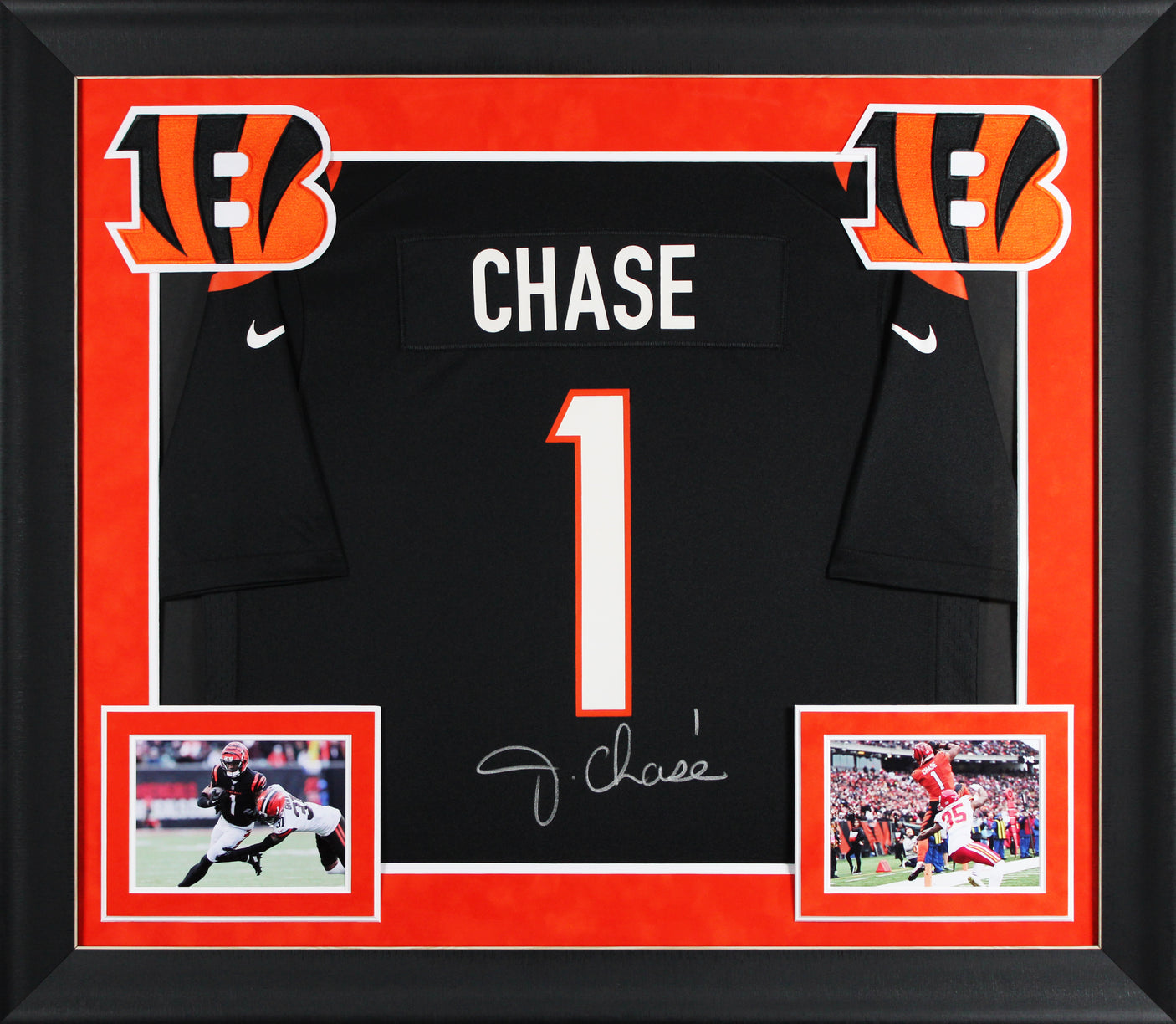 Bengals Ja'Marr Chase Authentic Signed Black Nike Game Framed Jersey BAS Witness