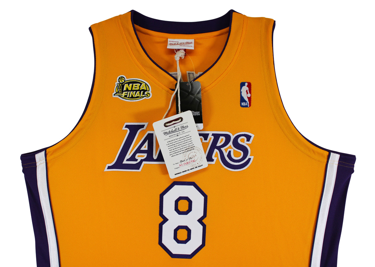 Lakers Kobe Bryant Signed Yellow M&N 2000-01 HWC Authentic Jersey PSA #B12538