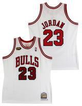Bulls Michael Jordan Signed 97-98 White Nike HWC Authentic Framed Jersey UDA