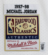 Bulls Michael Jordan Signed 97-98 White Nike HWC Authentic Framed Jersey UDA