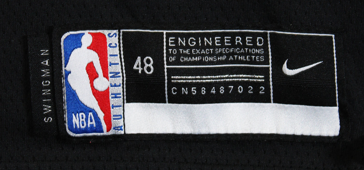 Thunder Shai Gilgeous-Alexander Signed Black Nike Swingman Jersey JSA #CD42286