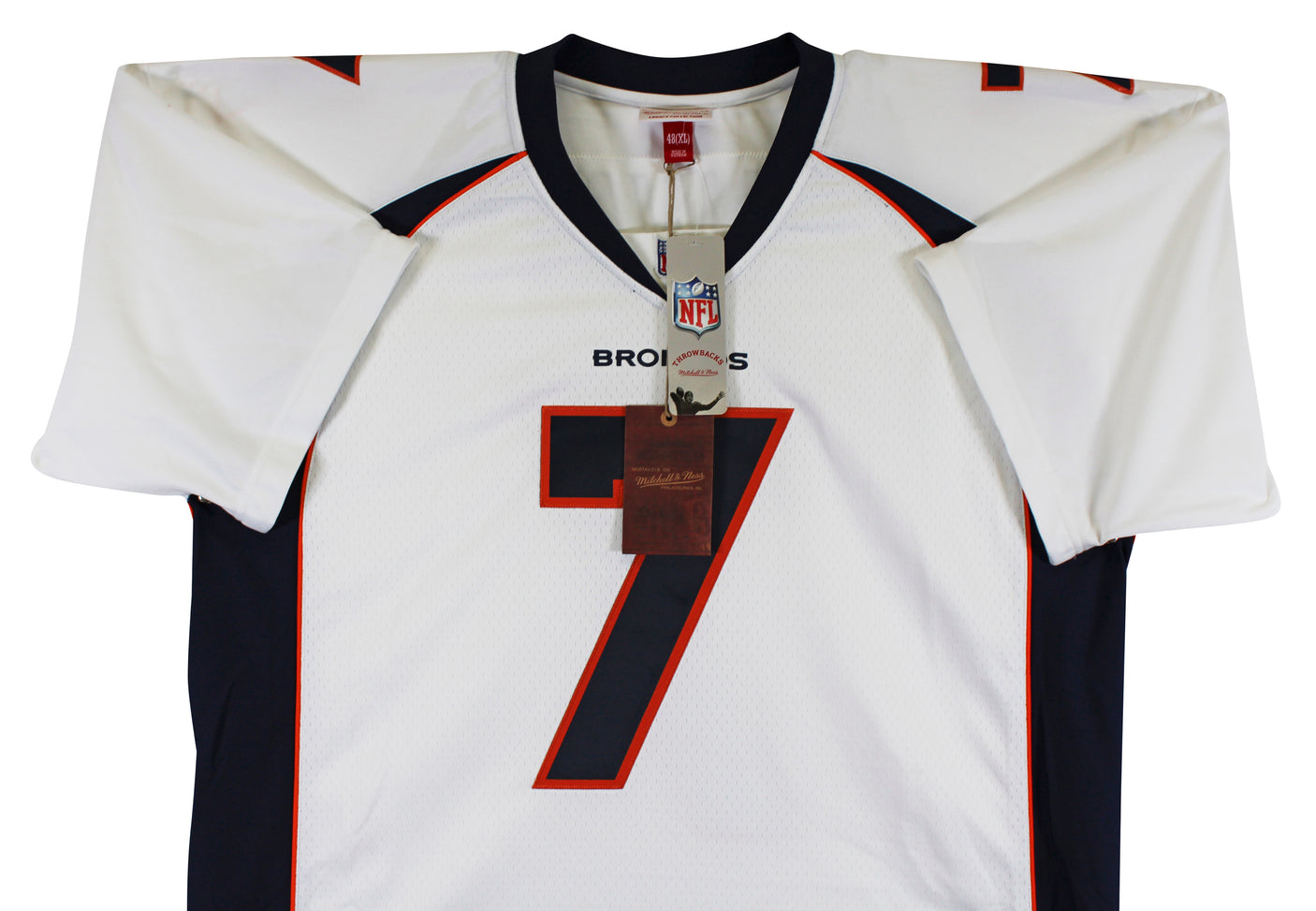 Broncos John Elway "HOF 04" Authentic Signed White 1998 M&N TB Jersey BAS Wit