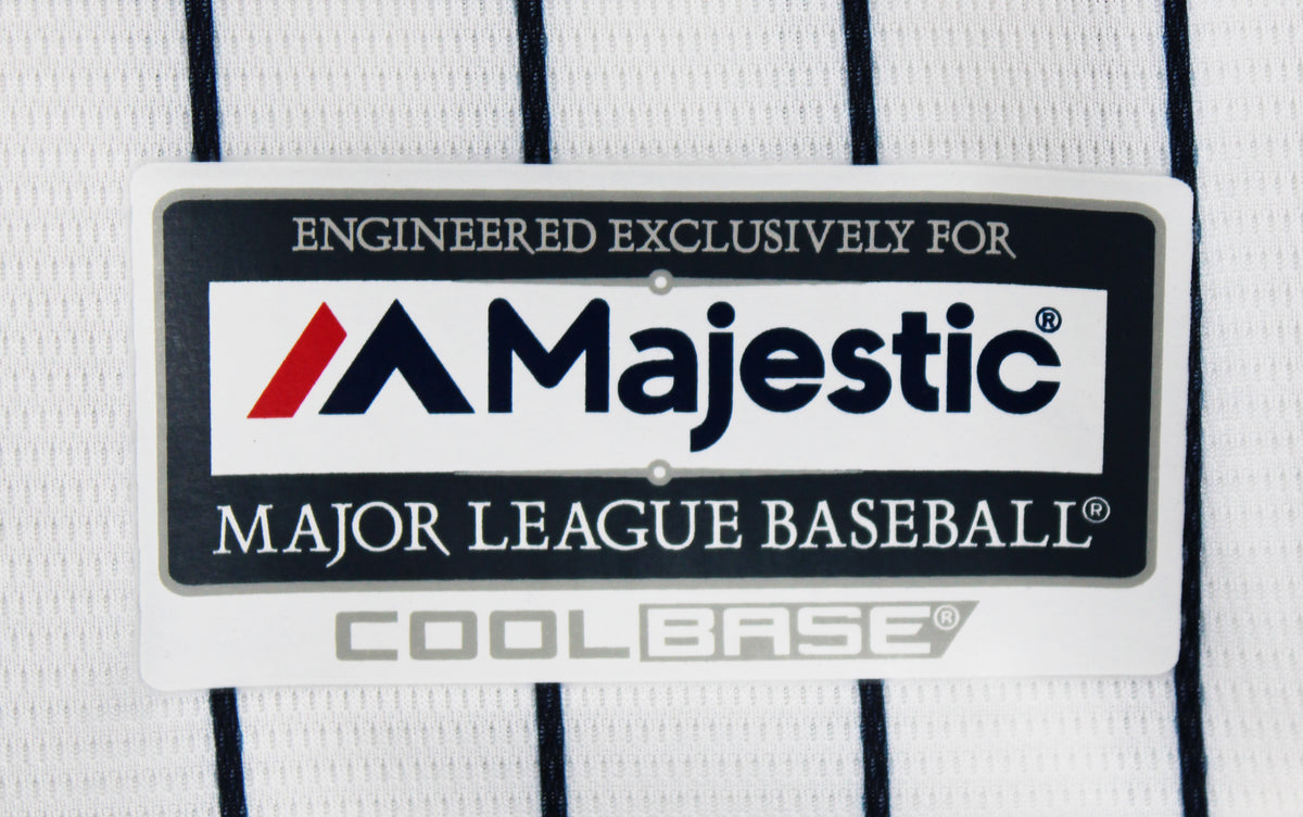 Yankees Mariano Rivera Signed White Pinstripe Majestic Cool Base Jersey BAS Wit