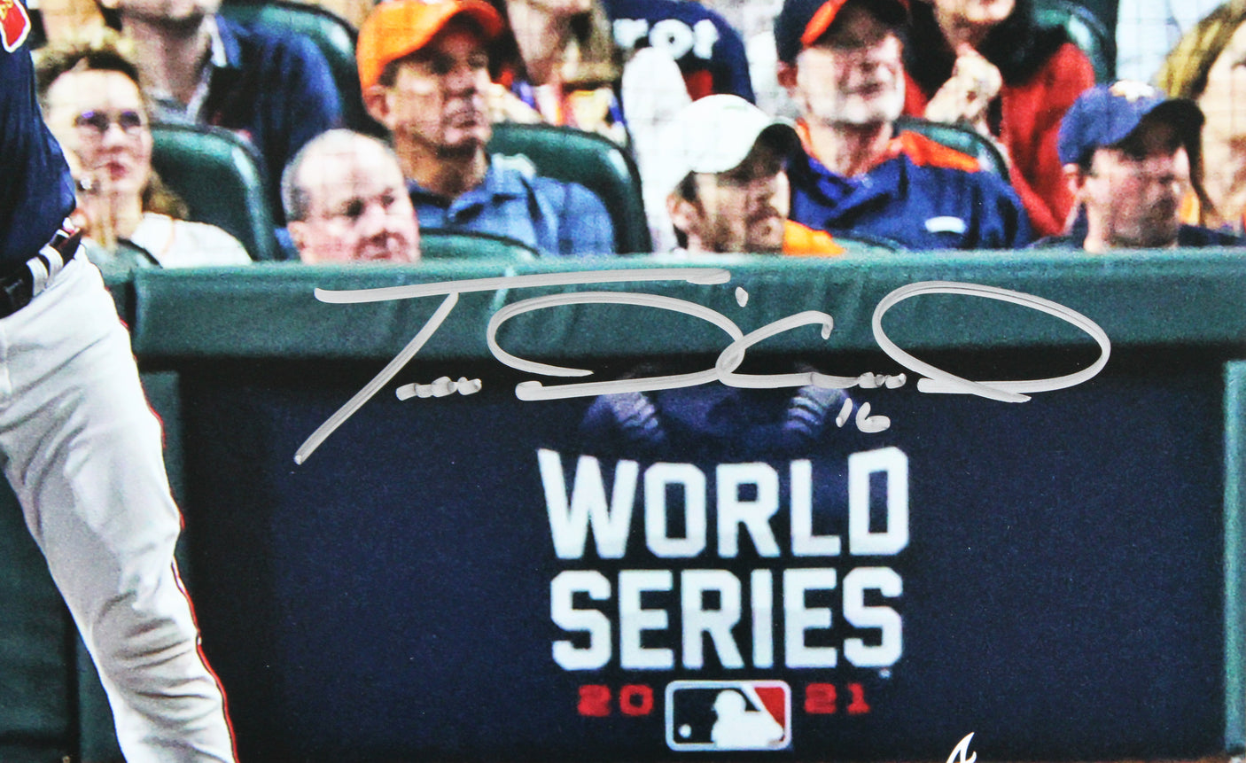 Braves Travis D'Arnaud Authentic Signed 16x20 Horizontal Photo Autographed MLB