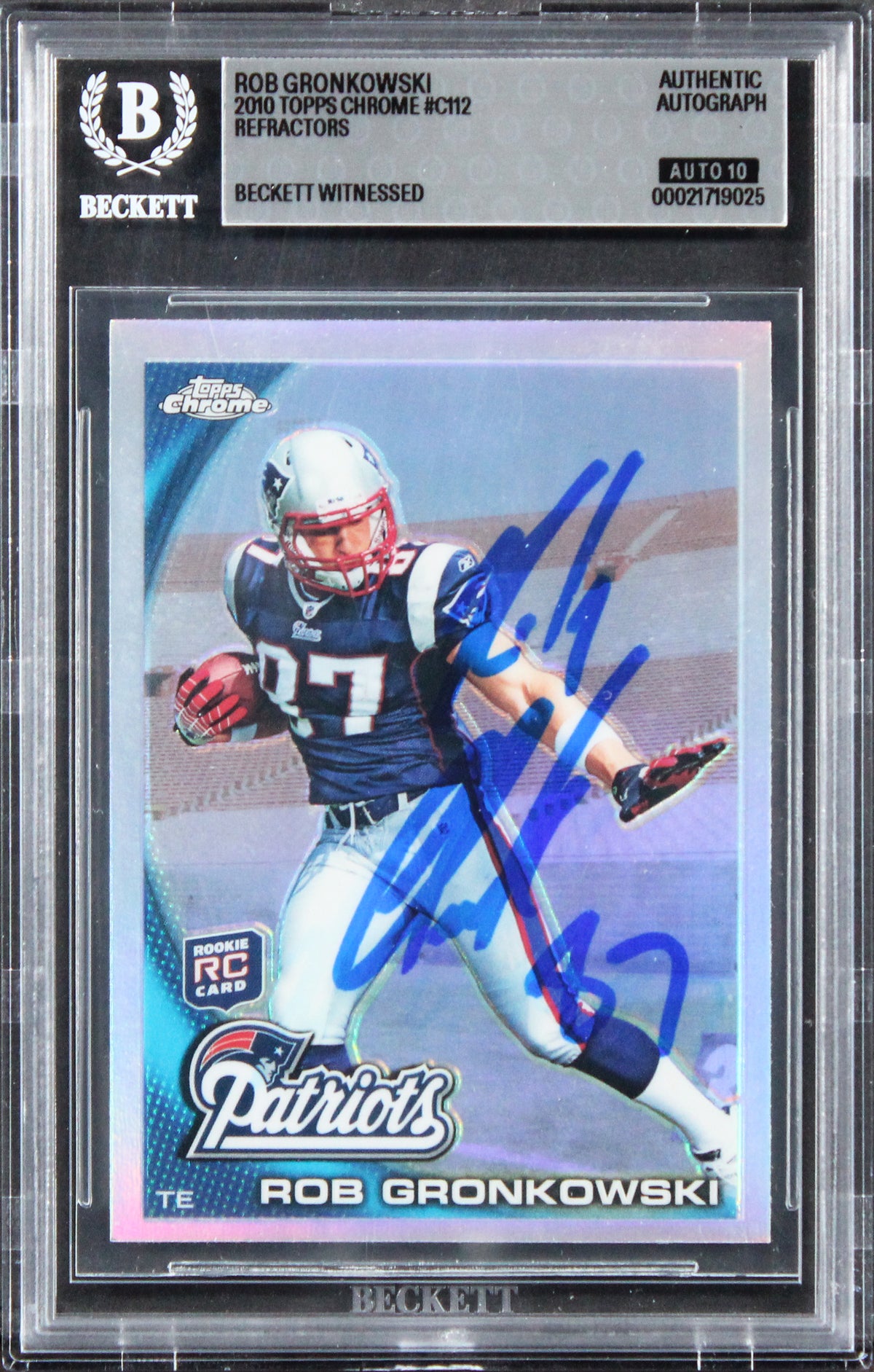 Patriots Rob Gronkowski Signed 2010 Topps Chrome #C112 RC Card Auto 10! BAS Slab