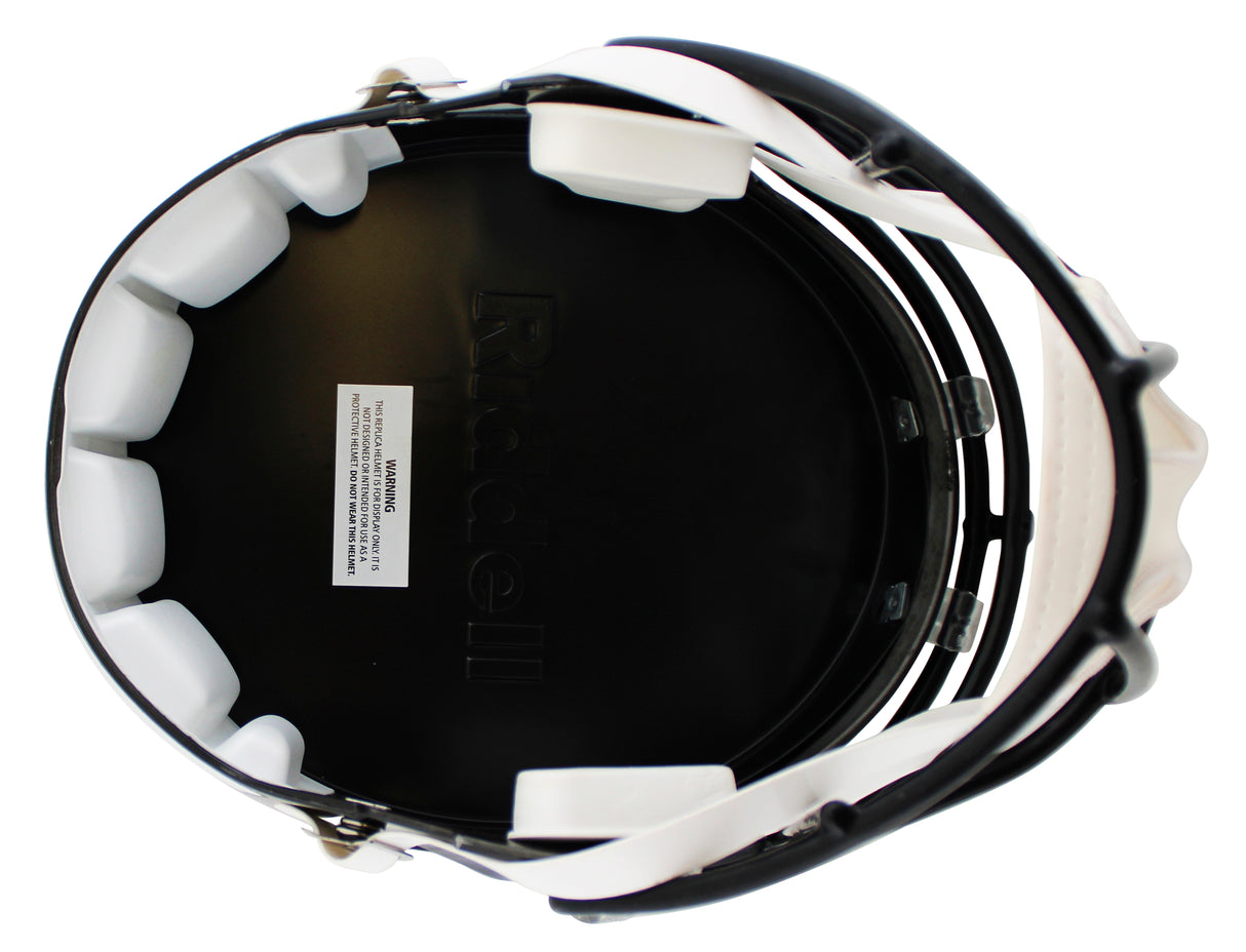 Falcons Michael Vick Signed 2003-19 TB F/S Speed Rep Helmet BAS Wit #2W022375