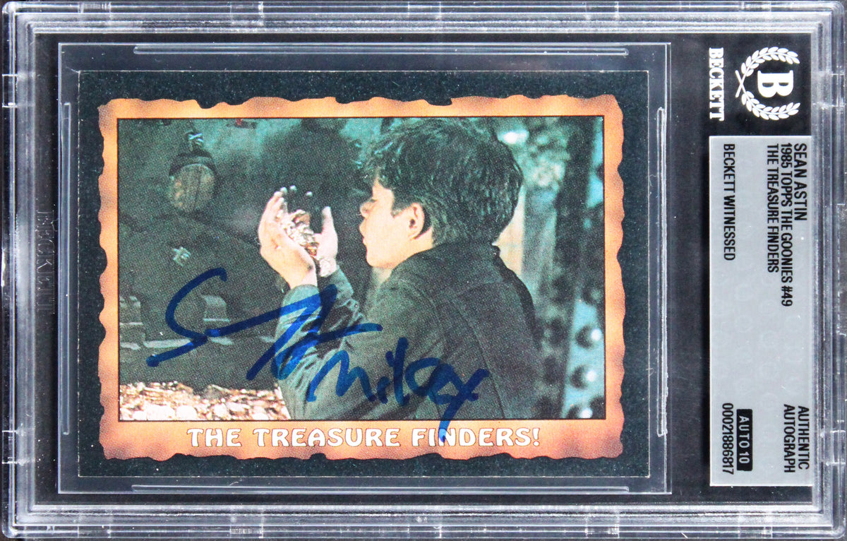 Sean Astin "Mikey" Signed 1985 Topps The Goonies TTF #49 Card Auto 10! BAS Slab