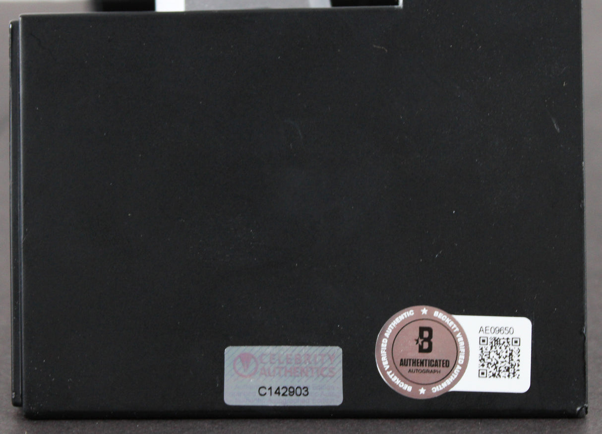 Hugh Jackman X-Men Wolverine Authentic Signed Prop Replica Claws Display BAS