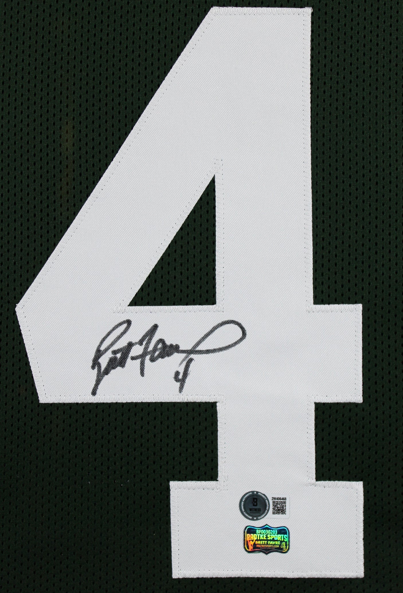 Brett Favre Authentic Signed Green Pro Style Framed Jersey BAS Witnessed