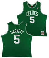 Celtics Kevin Garnett "HOF 20" Signed Green M&N HWC Swingman Jersey JSA Witness