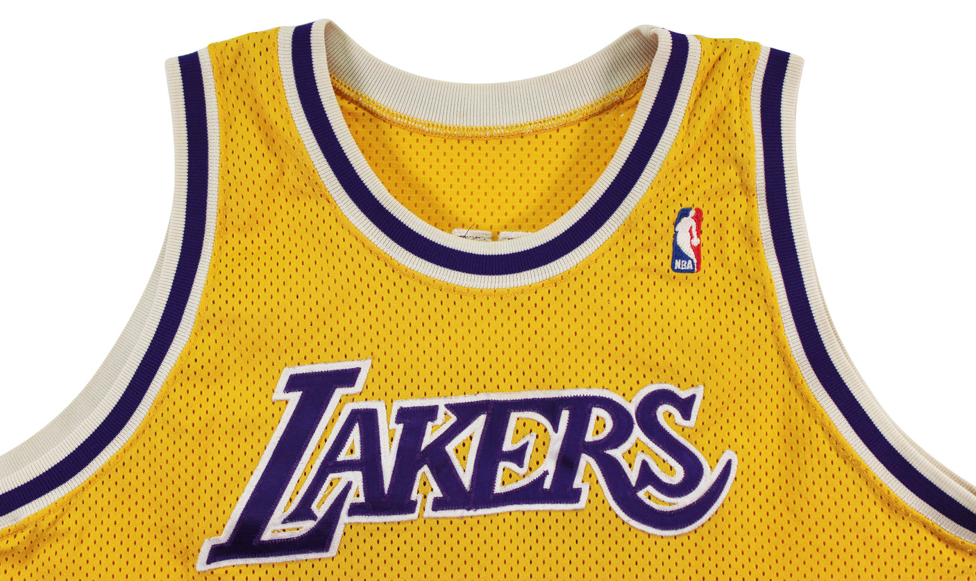 Lakers Magic Johnson "HOF 02" Signed Yellow MacGregor Sand-Knit Jersey BAS Wit 1