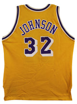 Lakers Magic Johnson "HOF 02" Signed Yellow MacGregor Sand-Knit Jersey BAS Wit 1