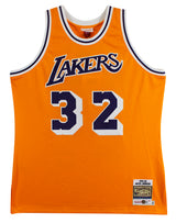 Showtime Lakers (6) Johnson, Worthy +4 Signed Yellow M&N Authentic Jersey BAS W