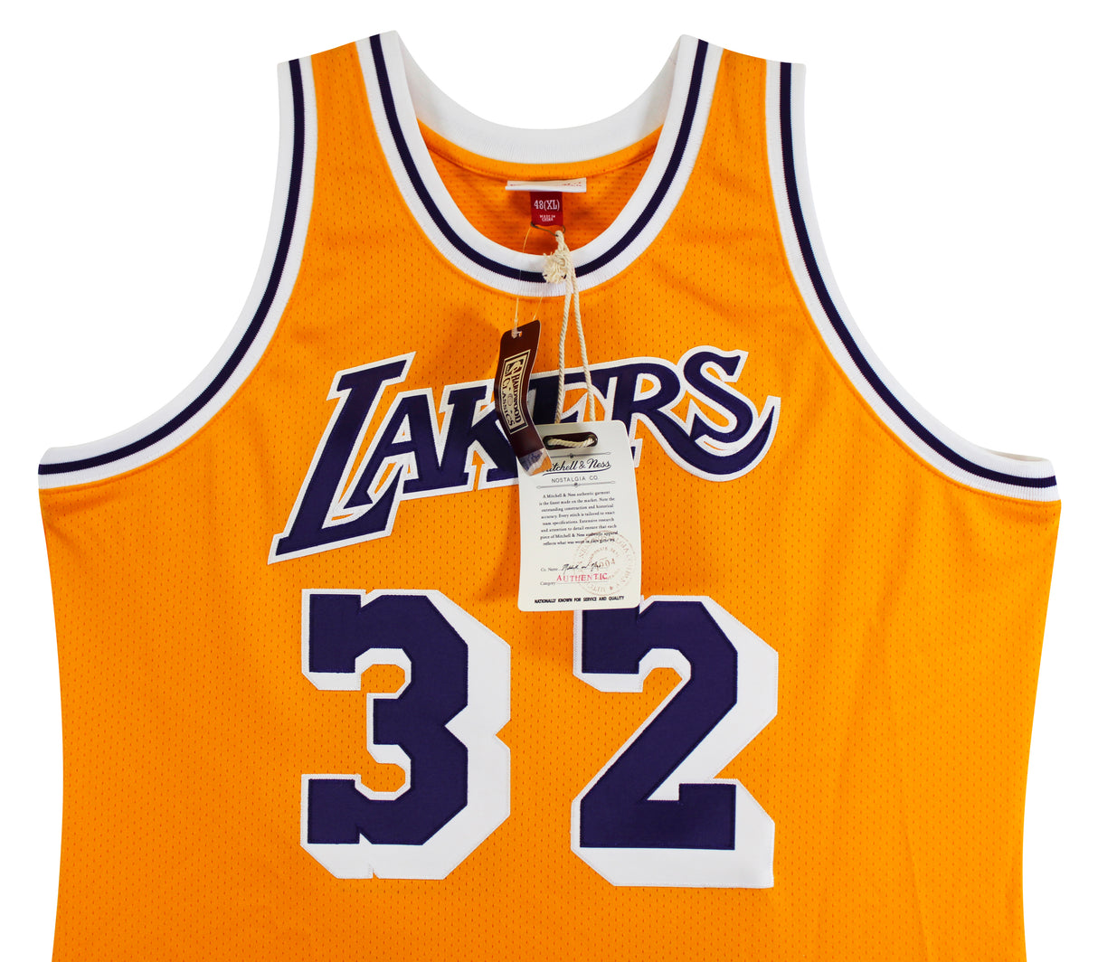 Showtime Lakers (6) Johnson, Worthy +4 Signed Yellow M&N Authentic Jersey BAS W