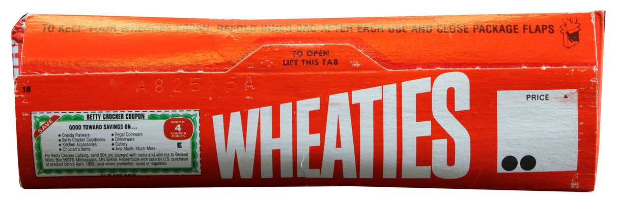 Showtime Lakers (5) Johnson, Worthy, Thompson +2 Signed 1987-88 Wheaties Box BAS