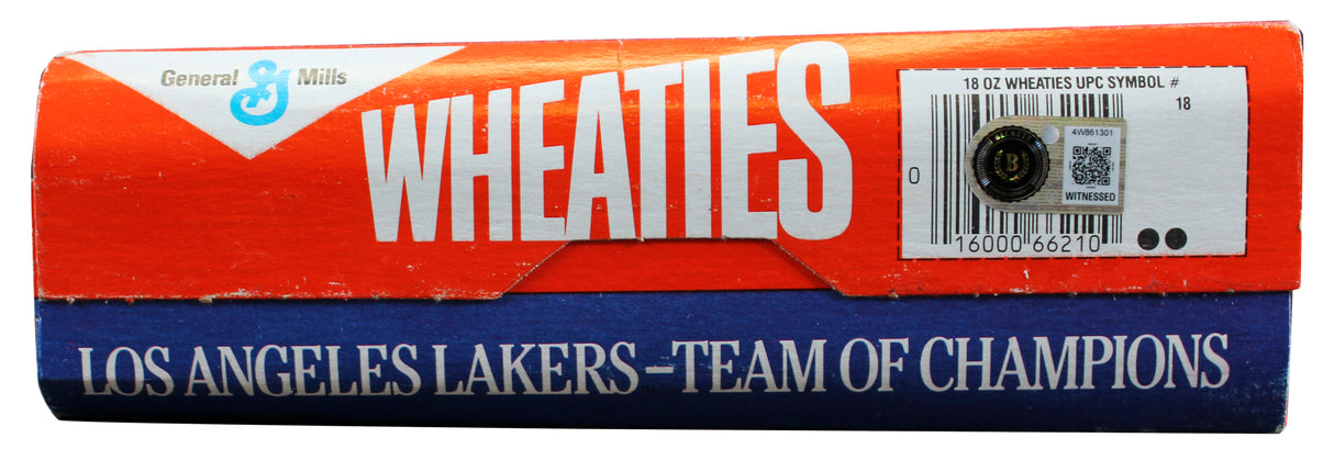 Showtime Lakers (5) Johnson, Worthy, Thompson +2 Signed 1987-88 Wheaties Box BAS