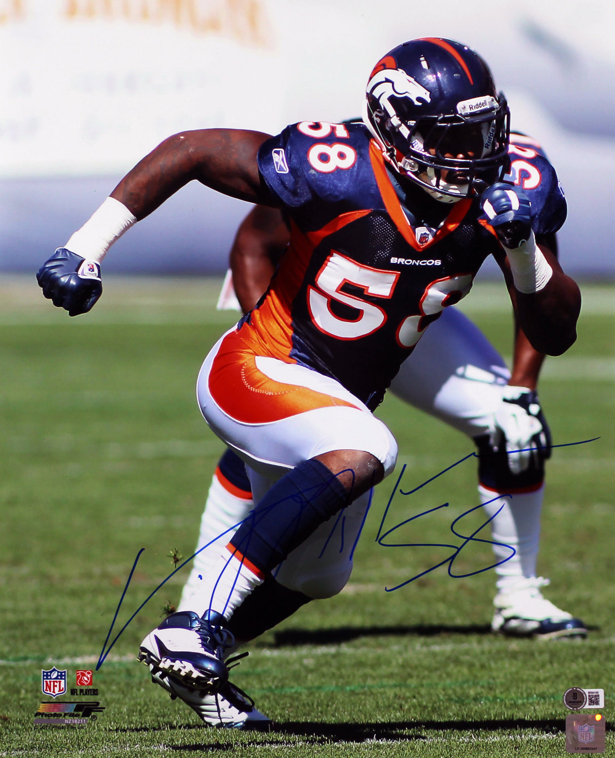 Broncos Von Miller Authentic Signed 16x20 Photo Autographed BAS #BR84195