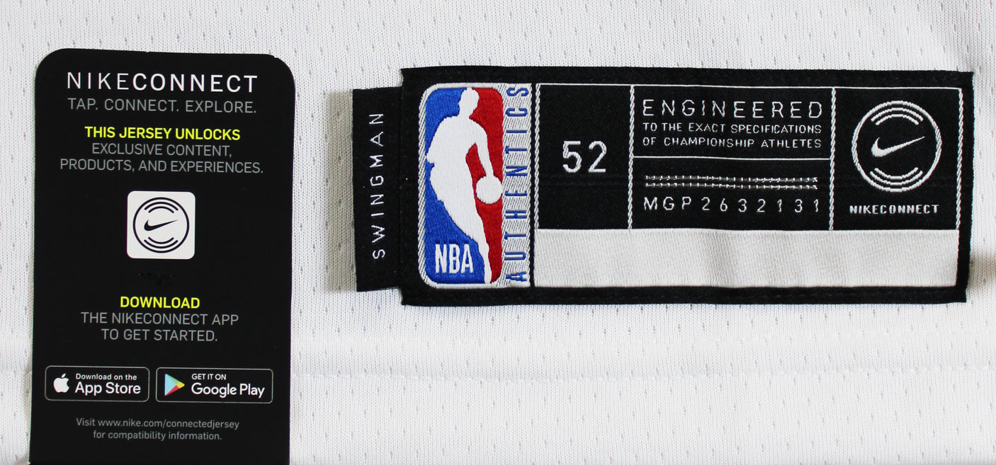 Warriors Stephen Curry Authentic Signed White Nike Swingman Jersey BAS #AB77765