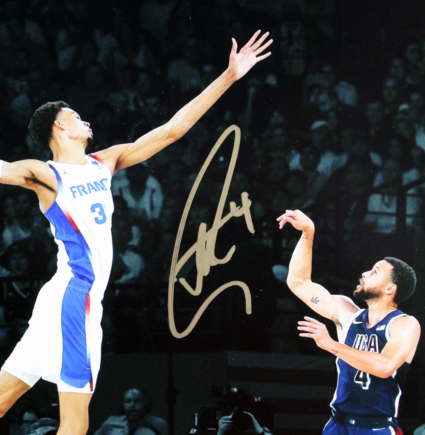 USA Stephen Curry Signed 16x20 Vertical Spotlight Photo Vs Wembanyama BAS W