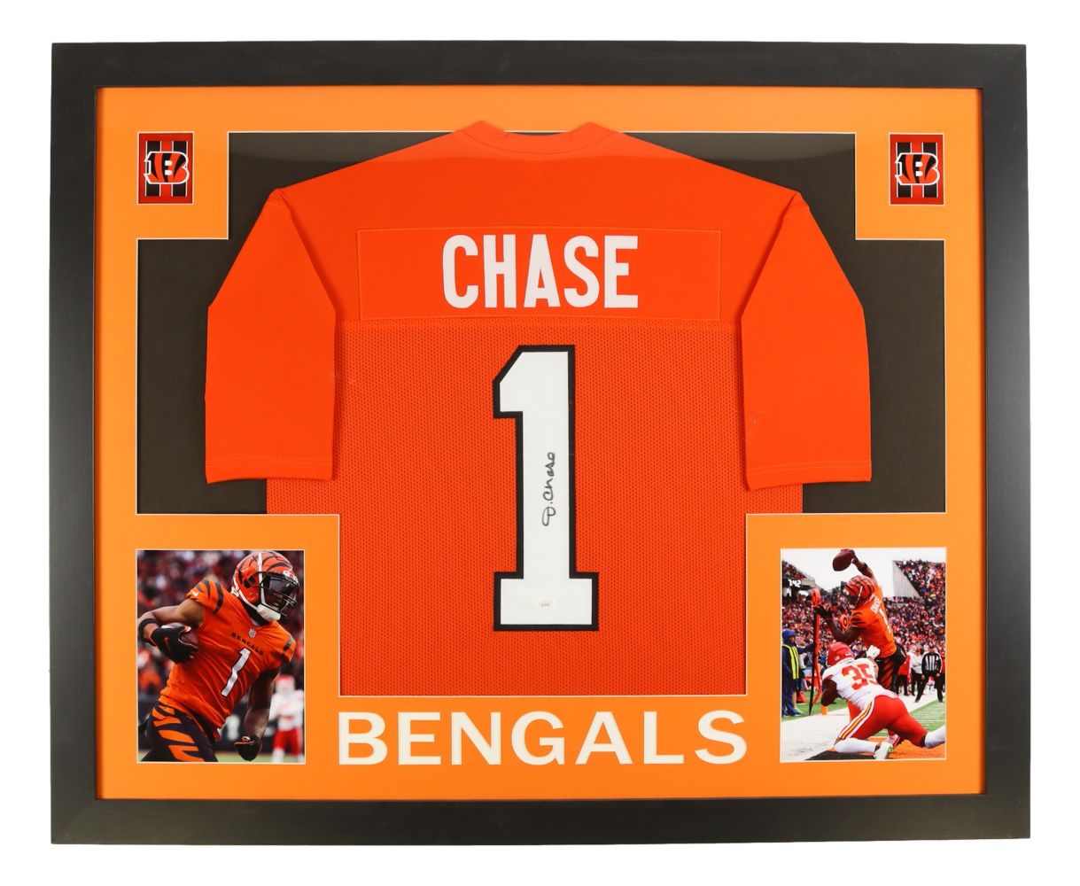 Ja'Marr Chase Cincinnati Signed Framed Orange Football Jersey JSA Hologram