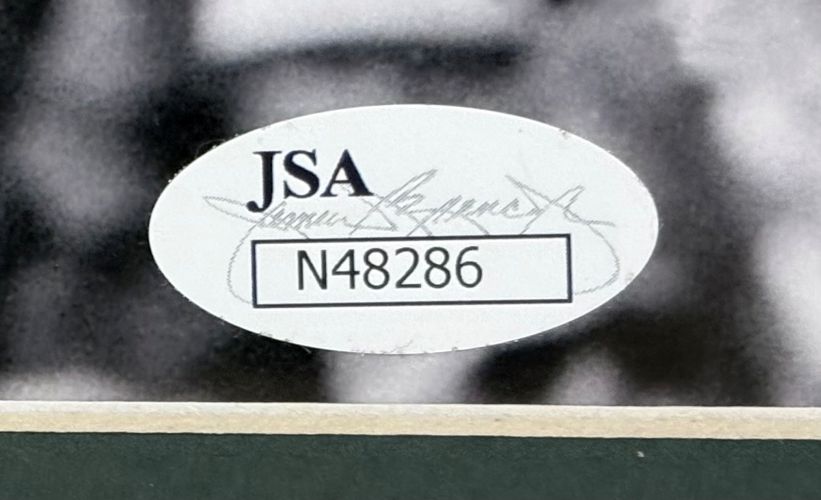 Jack Nicklaus Signed Framed 8x10 1986 Masters Spotlight Photo JSA