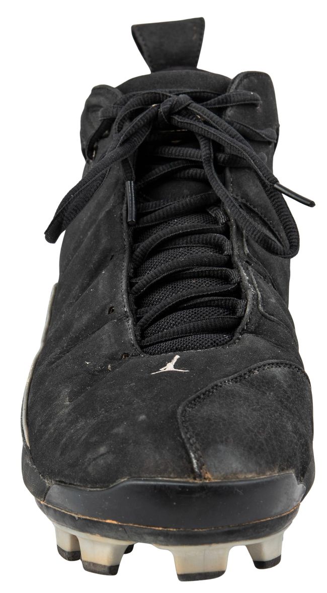 Derek Jeter New York Yankees Game Used Jordan Promo Sample Cleat Steiner