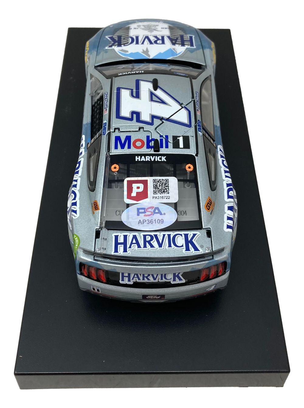 Kevin Harvick Signed 1:24 NASCAR Busch Light Die-Cast Car PSA/DNA
