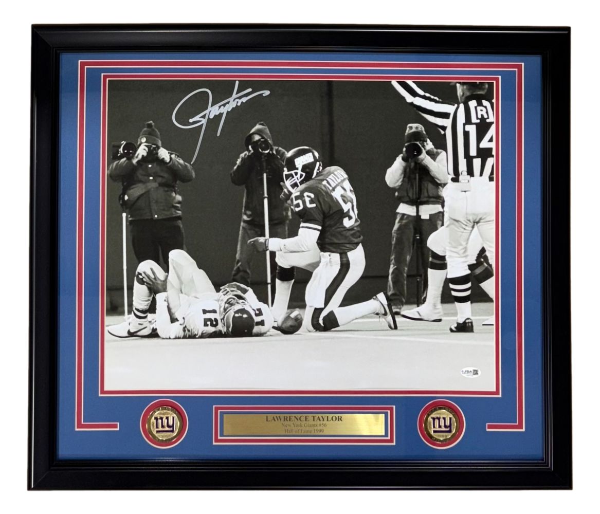 Lawrence Taylor Signed Framed 16x20 New York Giants Cunningham Sack JSA QR