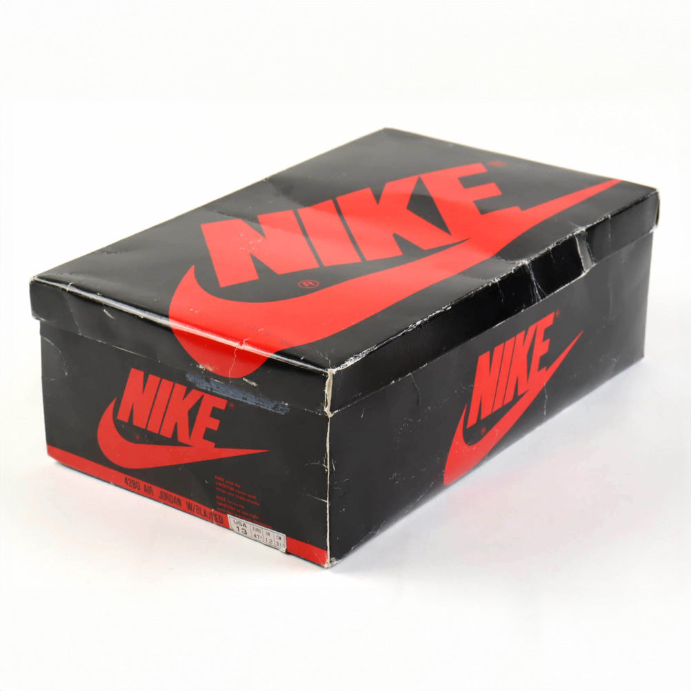 Michael Jordan Signed Authentic 'Player Sample' 1985 Air Jordan 1's with Original Box (Beckett & PSA)