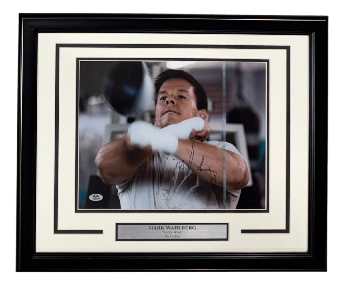 Mark Wahlberg Signed Framed 11x14 The Fighter Photo PSA/DNA