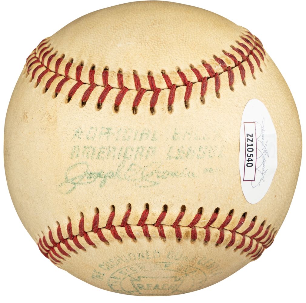 Mickey Mantle New York Yankees 1960s Signed American League Baseball PSA/DNA LOA