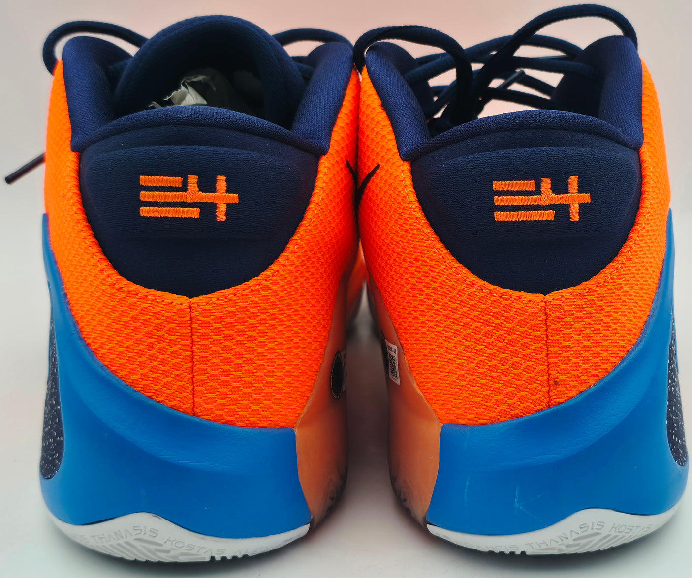 Giannis Antetokounmpo Autographed 2019 Player Exclusive (PE) Promo TTL ORANGE/MID NAVY-PHT BLUE Nike Zoom Freak 1 Shoes Milwaukee Bucks Size 17 (With Box) Beckett BAS Witness #3W396742 & #3W396743