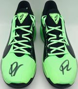 Giannis Antetokounmpo Autographed 2021 Player Exclusive (PE) Promo ILLUSION GRN/BLK-MTLG Nike Zoom Freak 2 Shoes Milwaukee Bucks Size 17 (No Box) Beckett BAS Witness #3W396817 & #3W396818