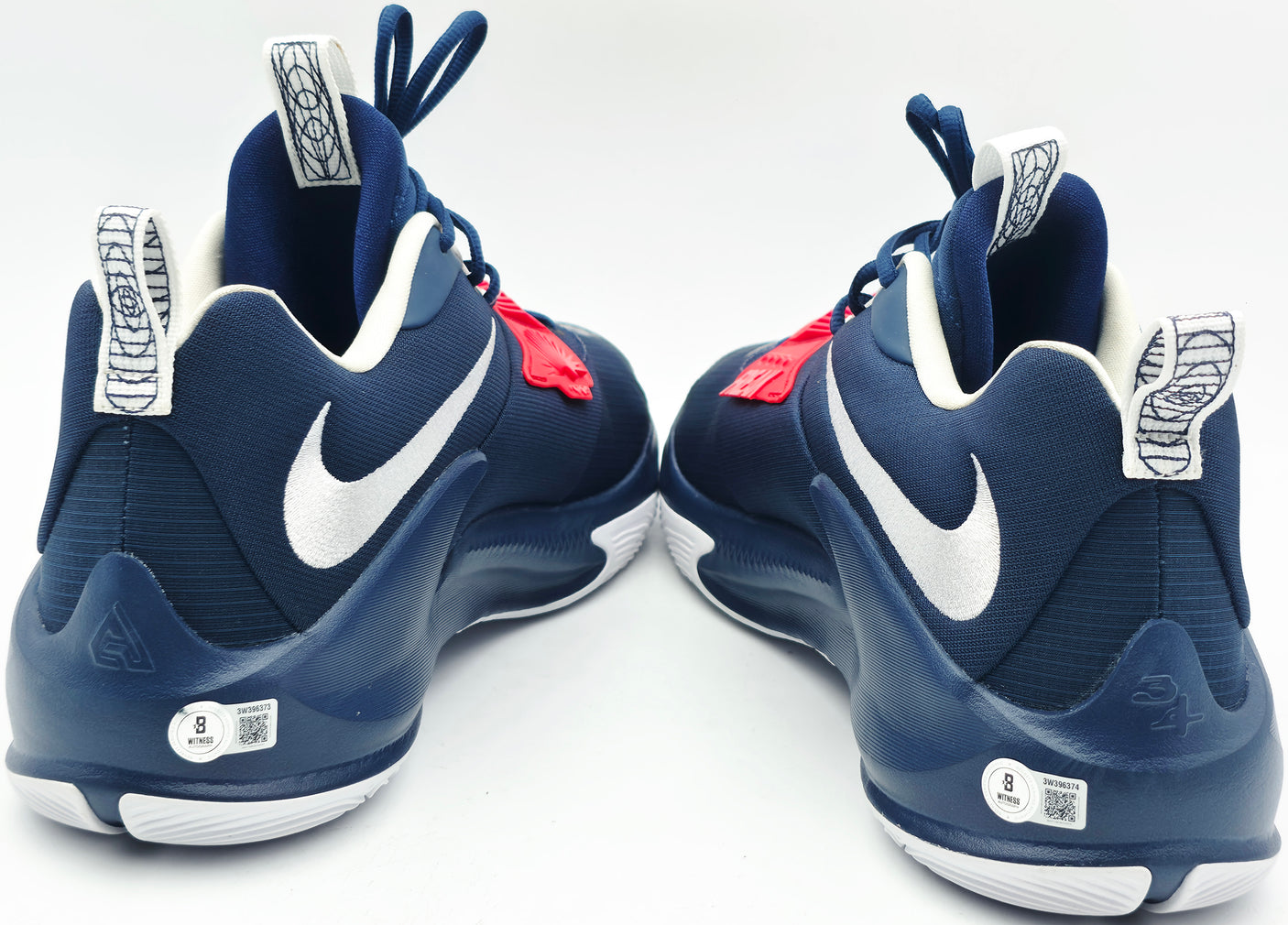 Giannis Antetokounmpo Autographed 2021 Player Exclusive (PE) Promo ARIZONA NAVY/WHT/NAVY Nike Zoom Freak 3 NCAA SOS Shoes Size 17 (With Box) Beckett BAS Witness #3W396373 & #3W396374