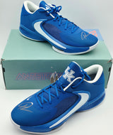 Giannis Antetokounmpo Autographed 2022 Player Exclusive (PE) Promo Royal Blue & White Nike Zoom Freak 4 NCAA Shoes Size 16 Beckett BAS Witness #3W396586 #3W396587
