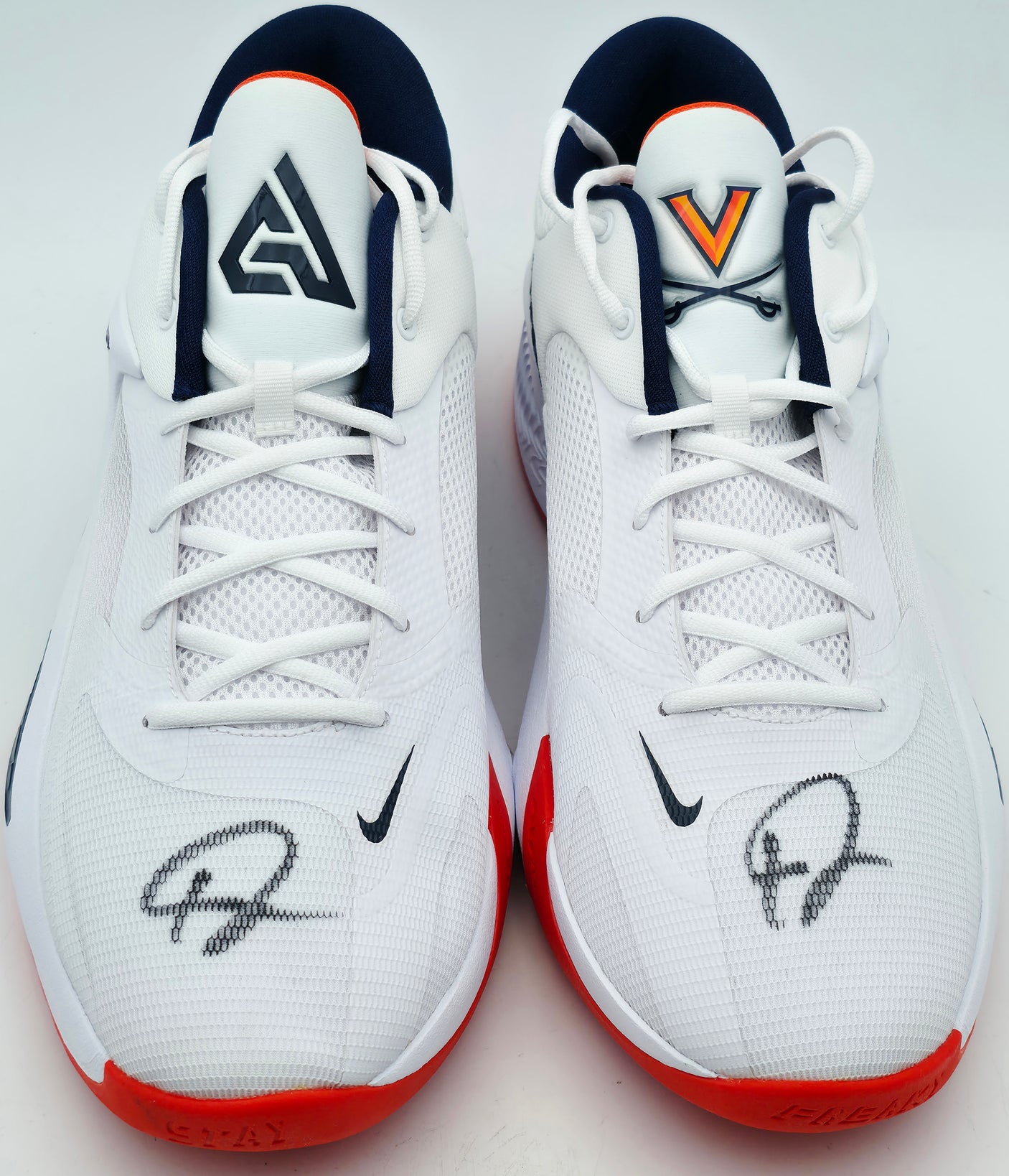 Giannis Antetokounmpo Autographed 2022 Player Exclusive (PE) Promo VIRGINIA WHT/NAVY/WHT Nike Zoom Freak 4 NCAA SOS Shoes Size 16 (With Box) Beckett BAS Witness #3W396660 & #3W396661