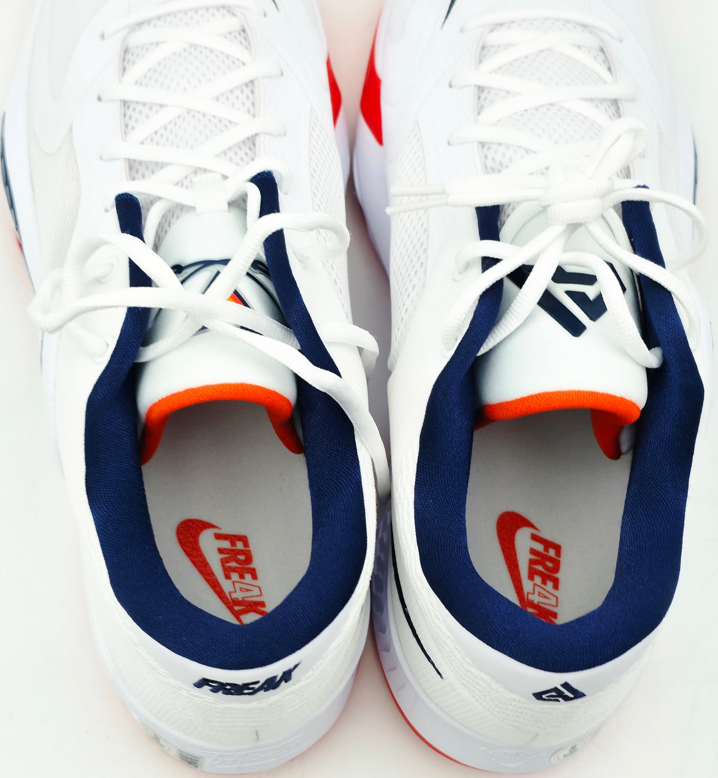 Giannis Antetokounmpo Autographed 2022 Player Exclusive (PE) Promo VIRGINIA WHT/NAVY/WHT Nike Zoom Freak 4 NCAA SOS Shoes Size 16 (With Box) Beckett BAS Witness #3W396660 & #3W396661