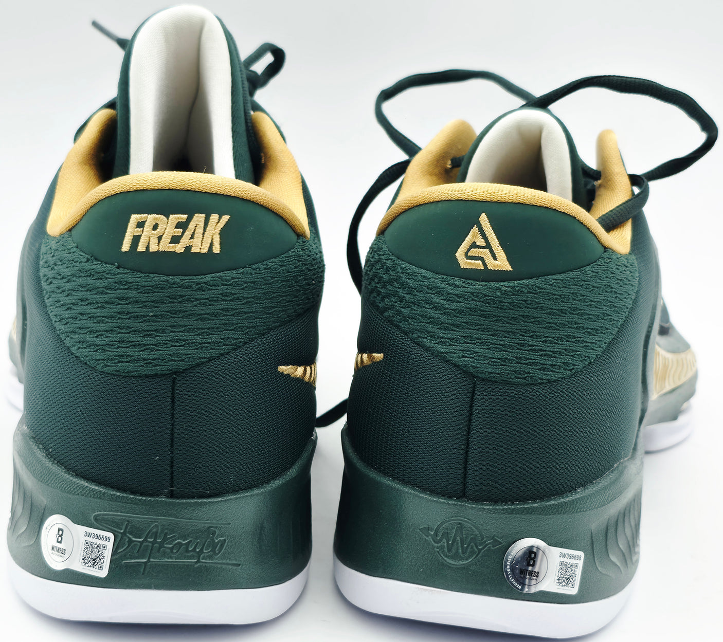 Giannis Antetokounmpo Autographed 2022 Player Exclusive (PE) Promo MICHIGAN STATE PRO GRN/METALLIC Nike Zoom Freak 4 NCAA SOS Shoes Size 16 (With Box) Beckett BAS Witness #3W396698 & #3W396699