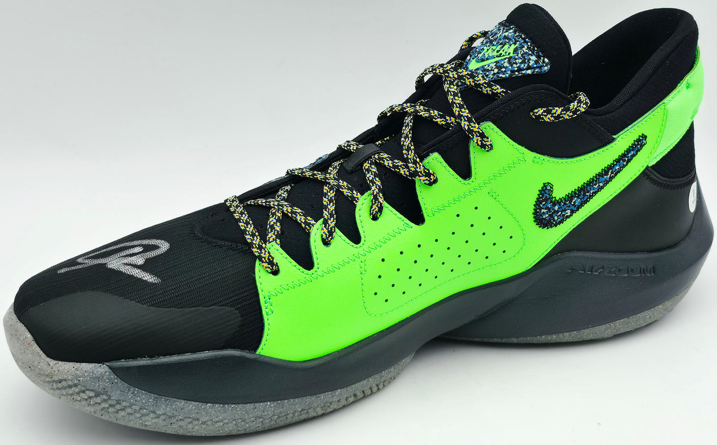 Giannis Antetokounmpo Autographed 2021 Player Exclusive (PE) Promo Black, Multi & Color Nike Zoom Freak 2 (Single) Shoe Milwaukee Bucks Size 16 (With Box) Beckett BAS Witness #3W397257